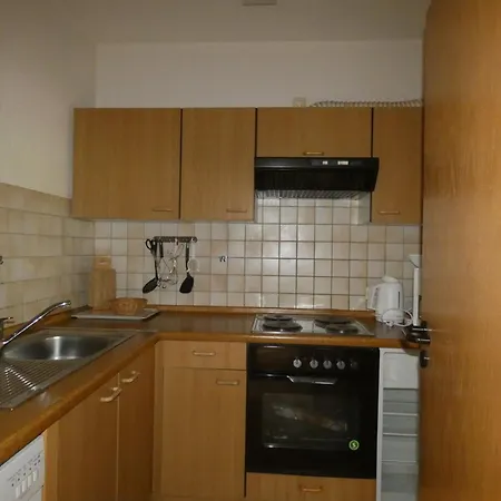 To Hus, Reihenhaus 5 度假居 克伦胡森